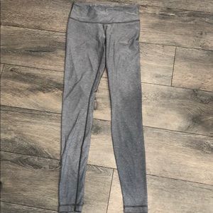 gray lulu lemon leggings size 4